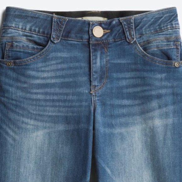 Democracy Natalie Straight Leg Jean 